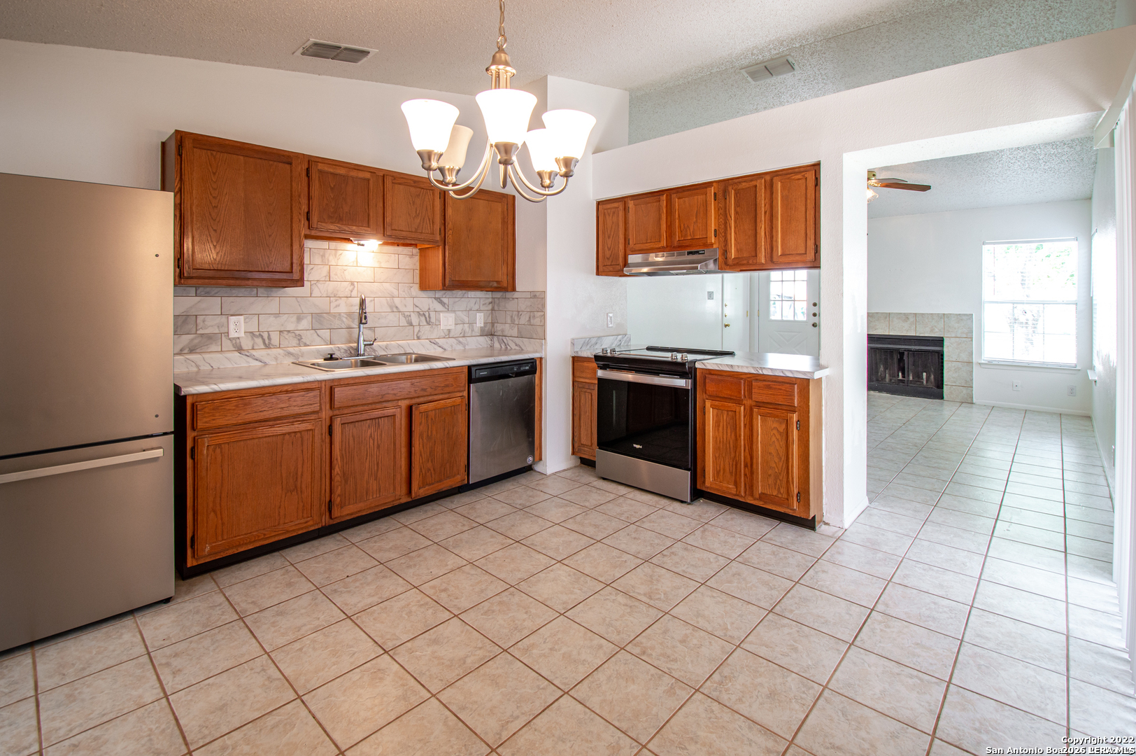 6311 Village Club San Antonio TX 78250