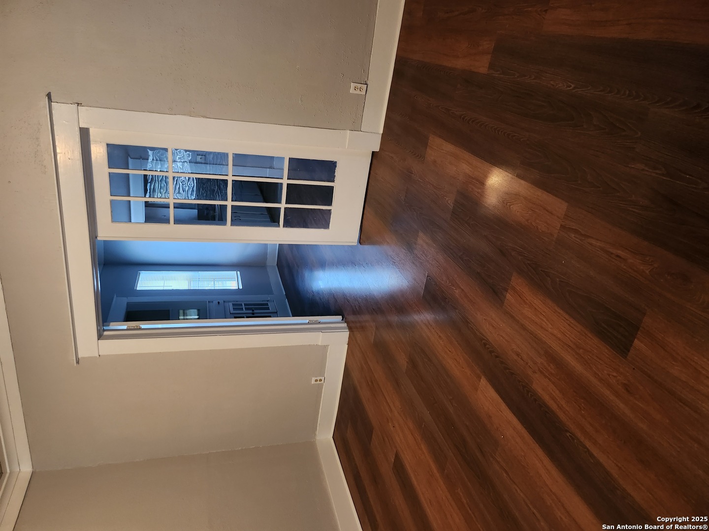 1137 W W. Magnolia San Antonio TX 78201