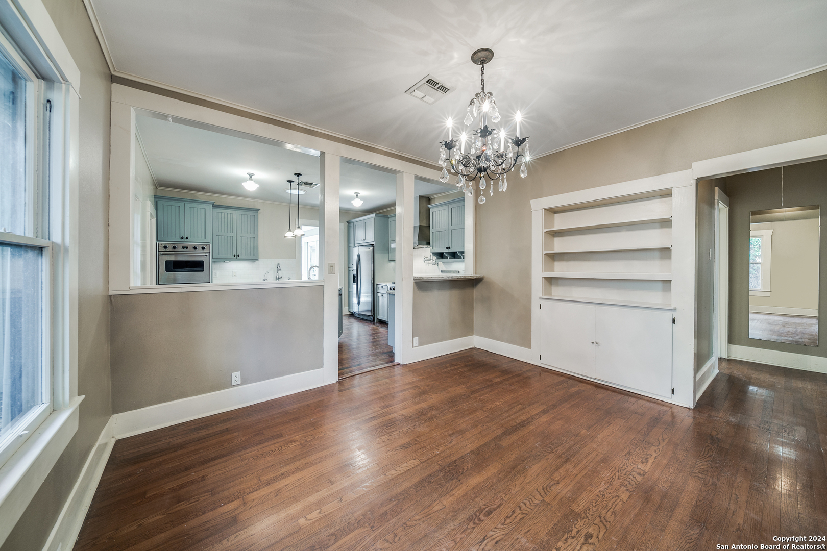 307 Rosemary Avenue Alamo Heights TX 78209