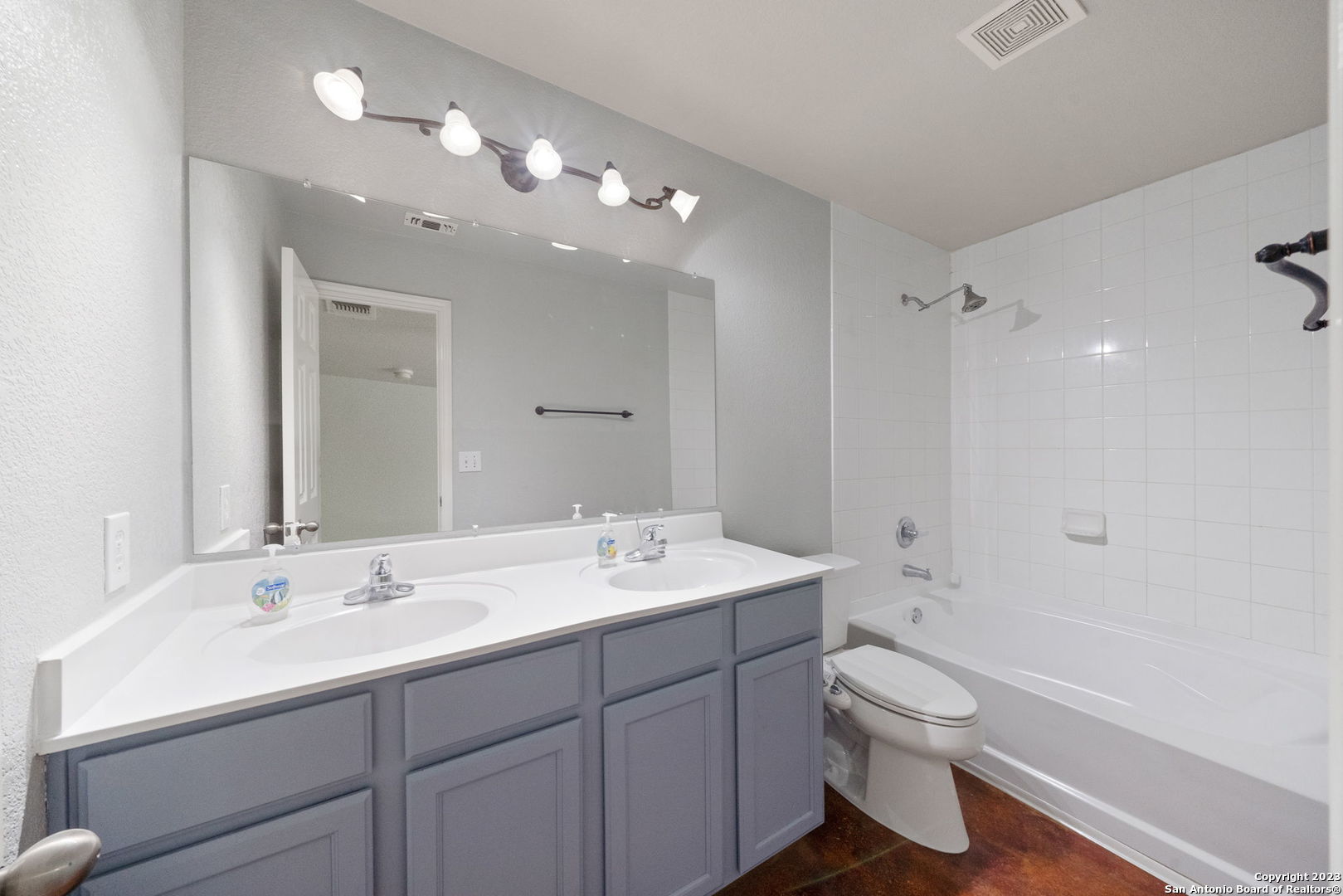 9227 Dublin Moor San Antonio TX 78254