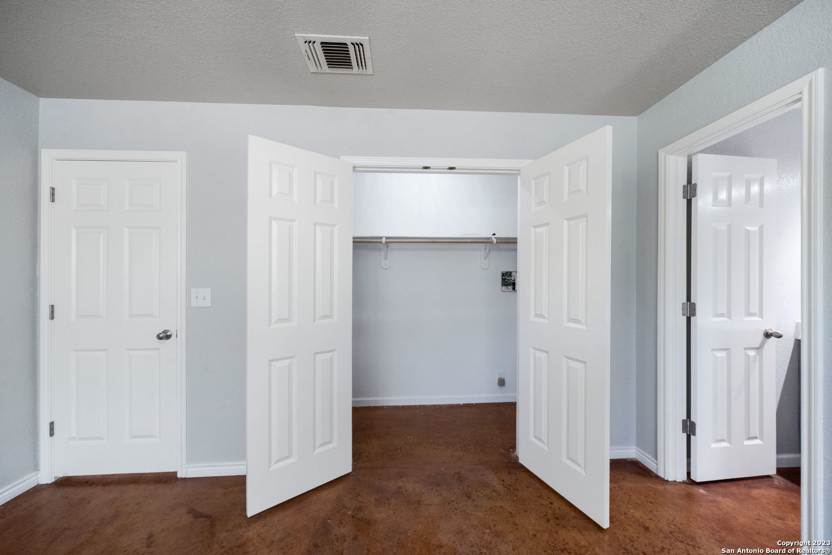 9227 Dublin Moor San Antonio TX 78254