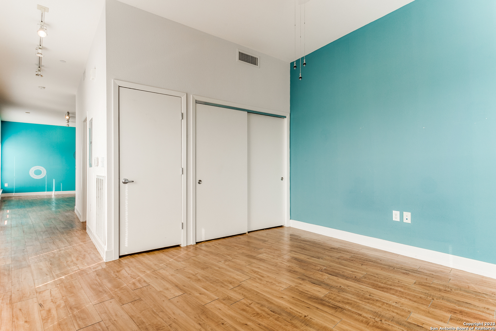 1401 S Flores Street San Antonio TX 78204