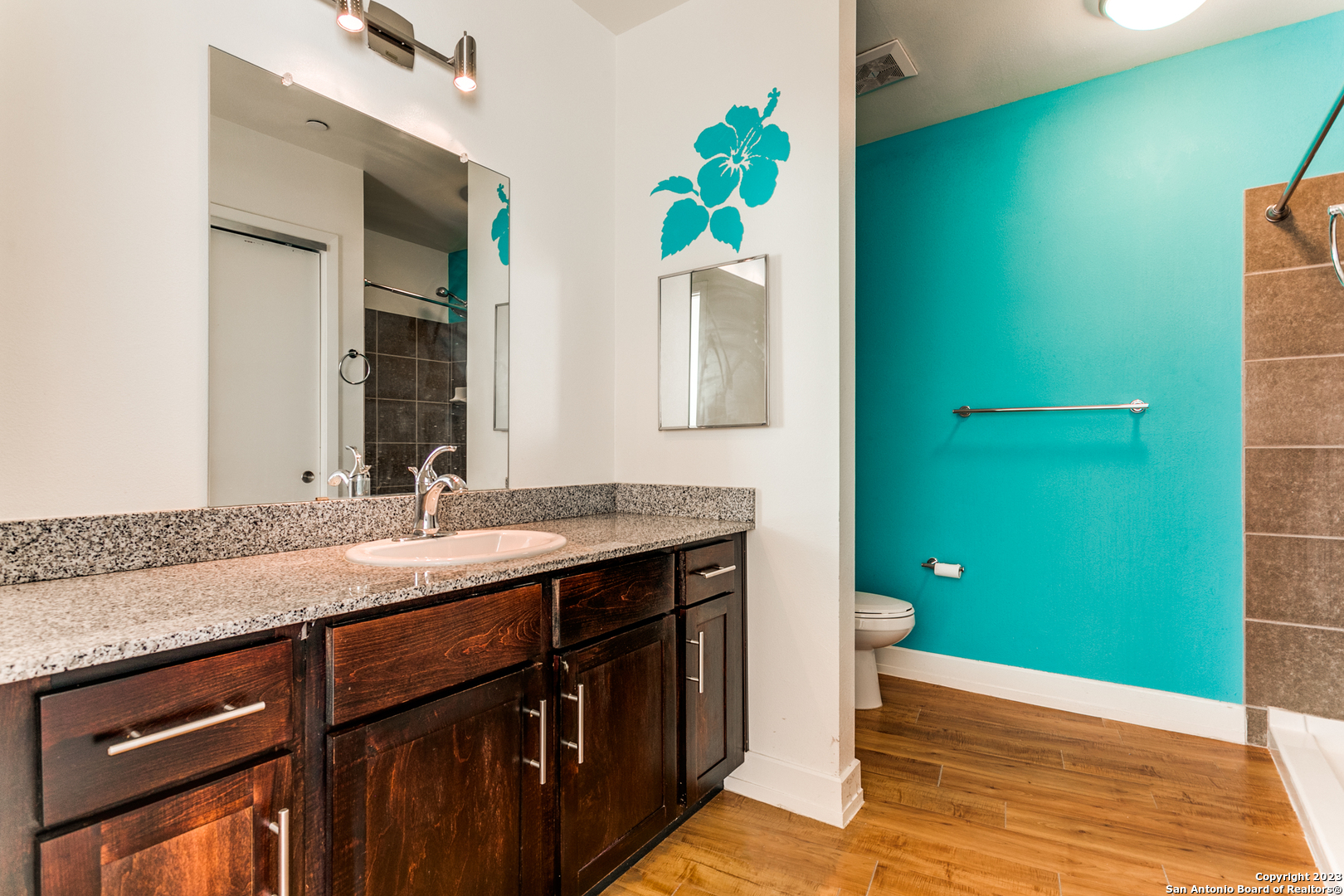 1401 S Flores Street San Antonio TX 78204