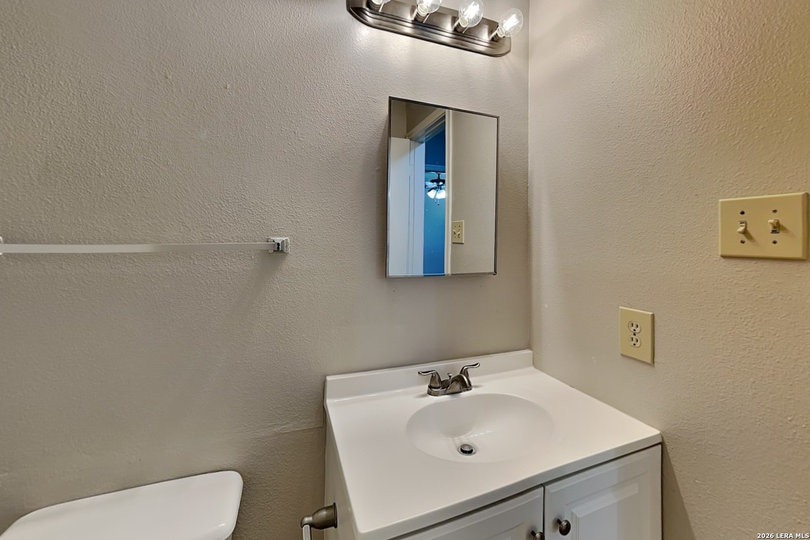 9503 Arcade Ridge San Antonio TX 78239