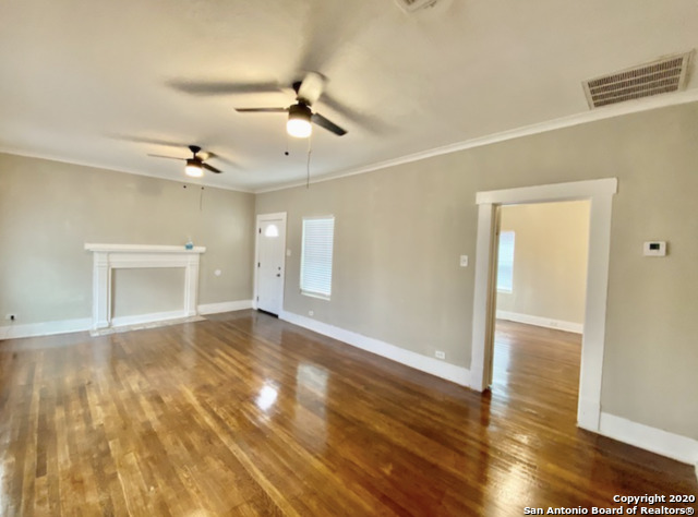2219 S New Braunfels Avenue San Antonio TX 78210