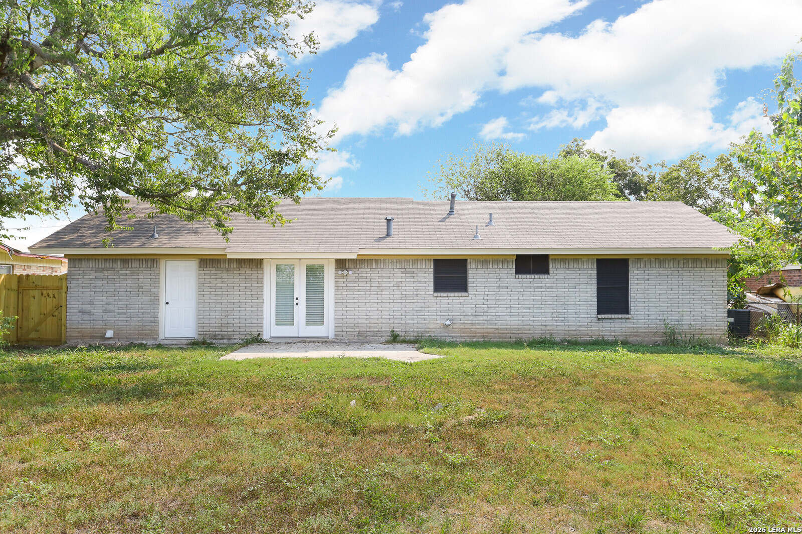 2027 Leesburg San Antonio TX 78220