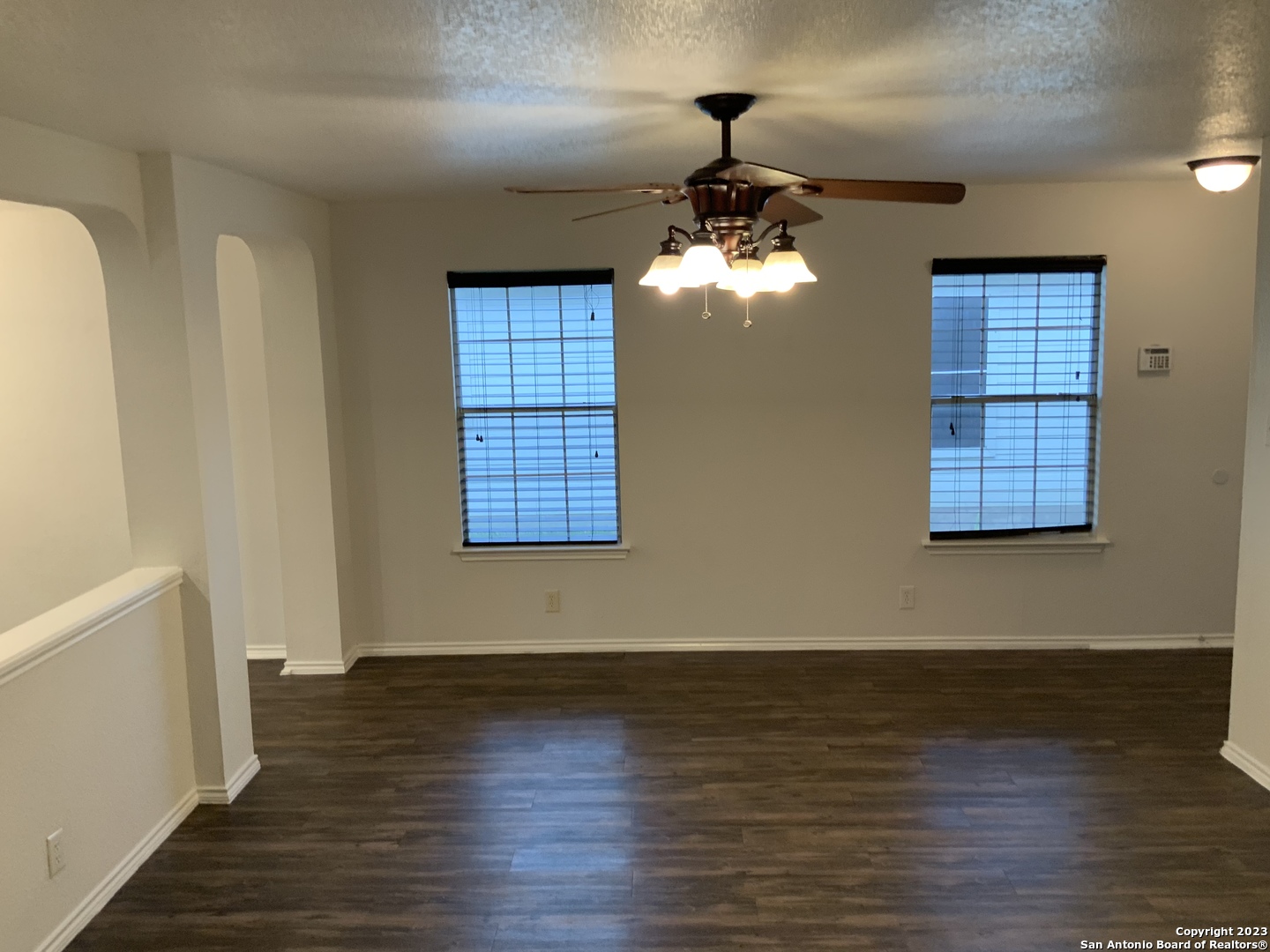 7718 Cedar Farm San Antonio TX 78239