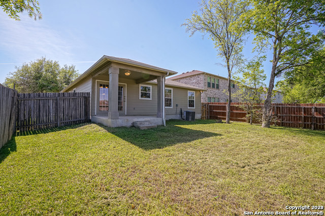 7718 Cedar Farm San Antonio TX 78239