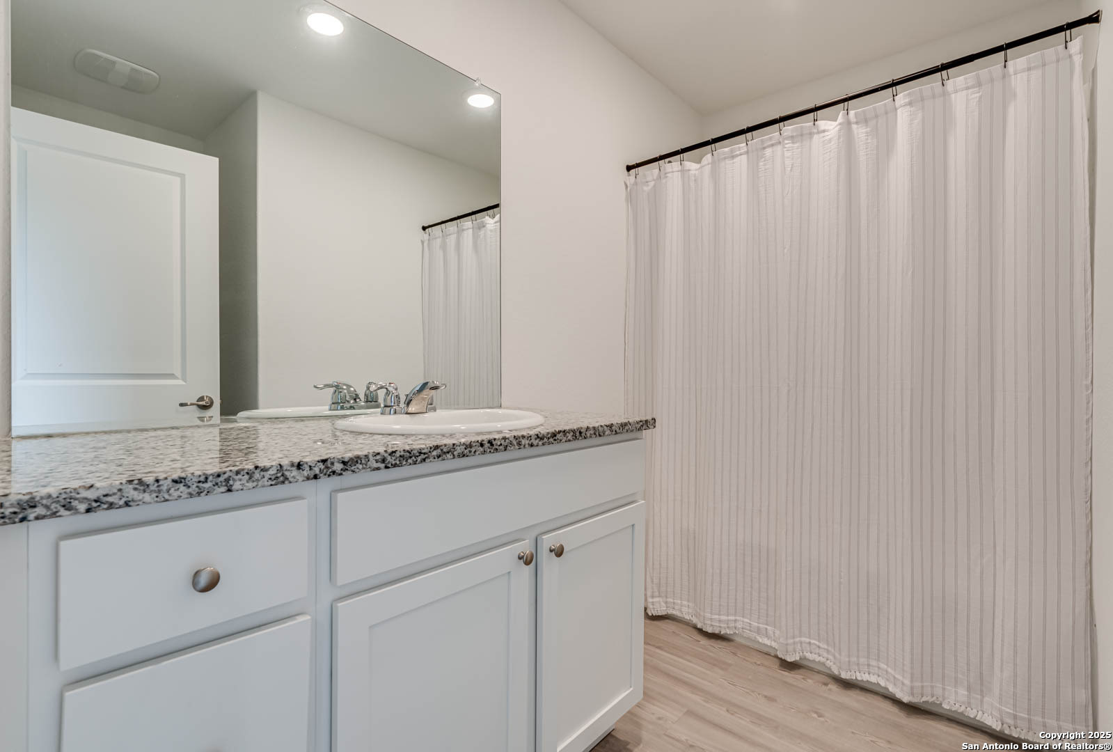 9458 Tarbutton Trail San Antonio TX 78211