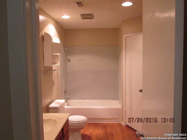 3932 Heritage Hill Drive San Antonio TX 78247