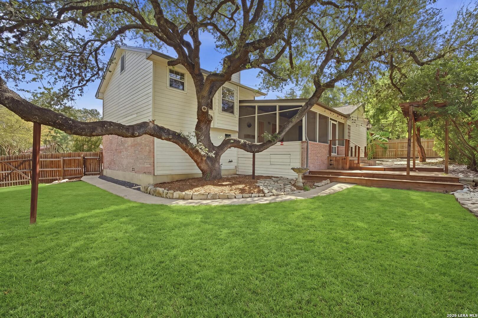 9223 Horse Heath San Antonio TX 78254