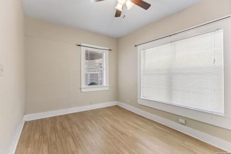 604 Leigh Street San Antonio TX 78210