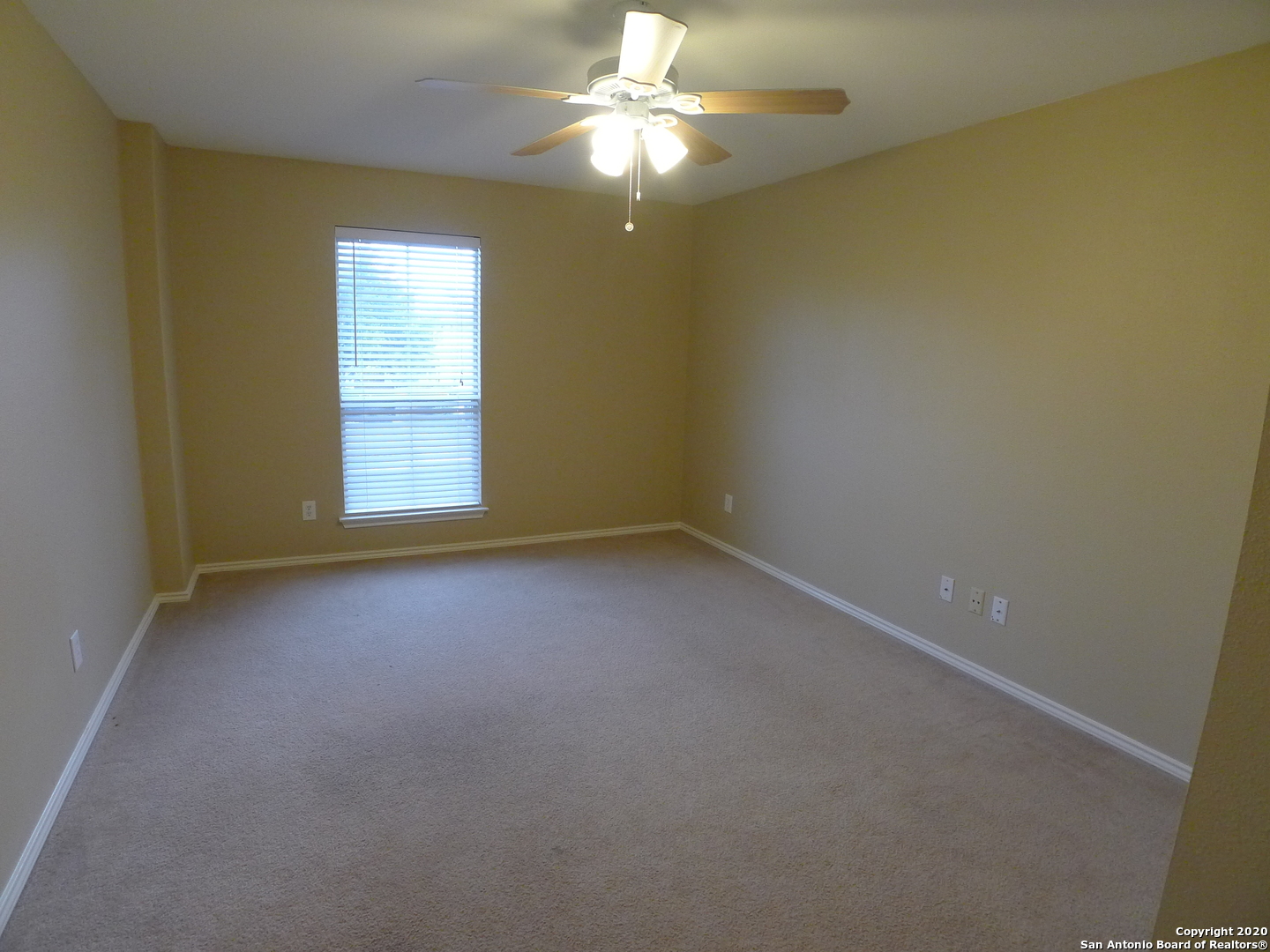 8915 Scarlet Creek Universal City TX 78148
