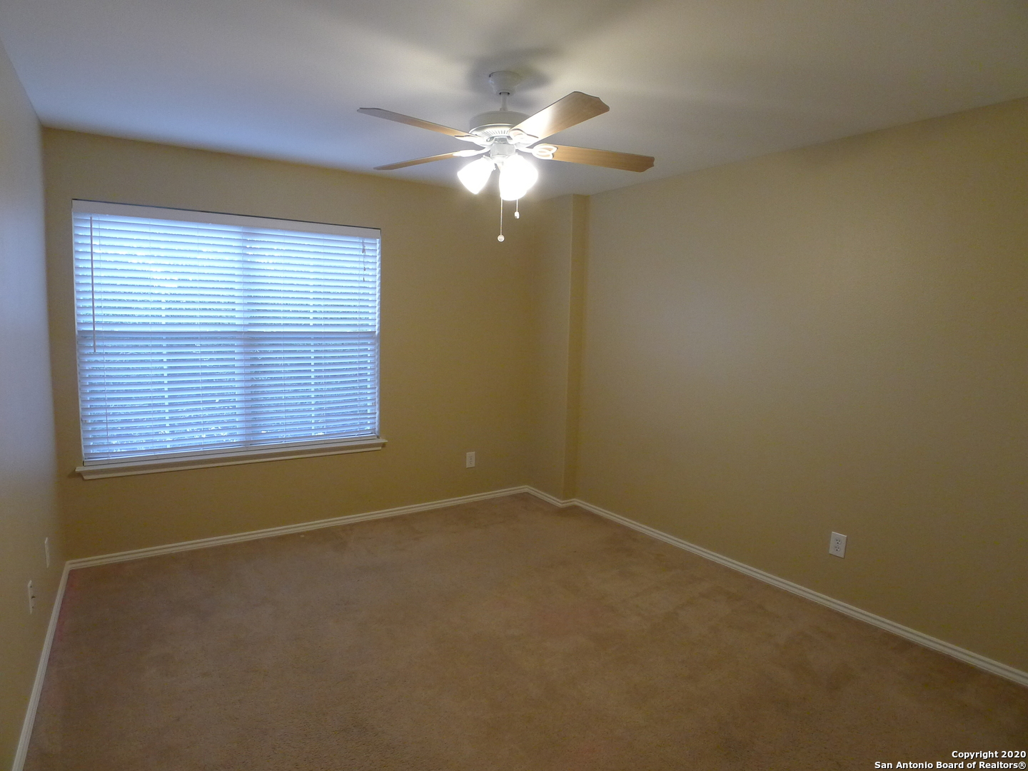8915 Scarlet Creek Universal City TX 78148