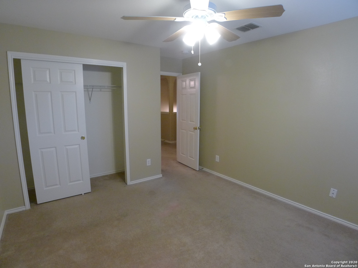 8915 Scarlet Creek Universal City TX 78148