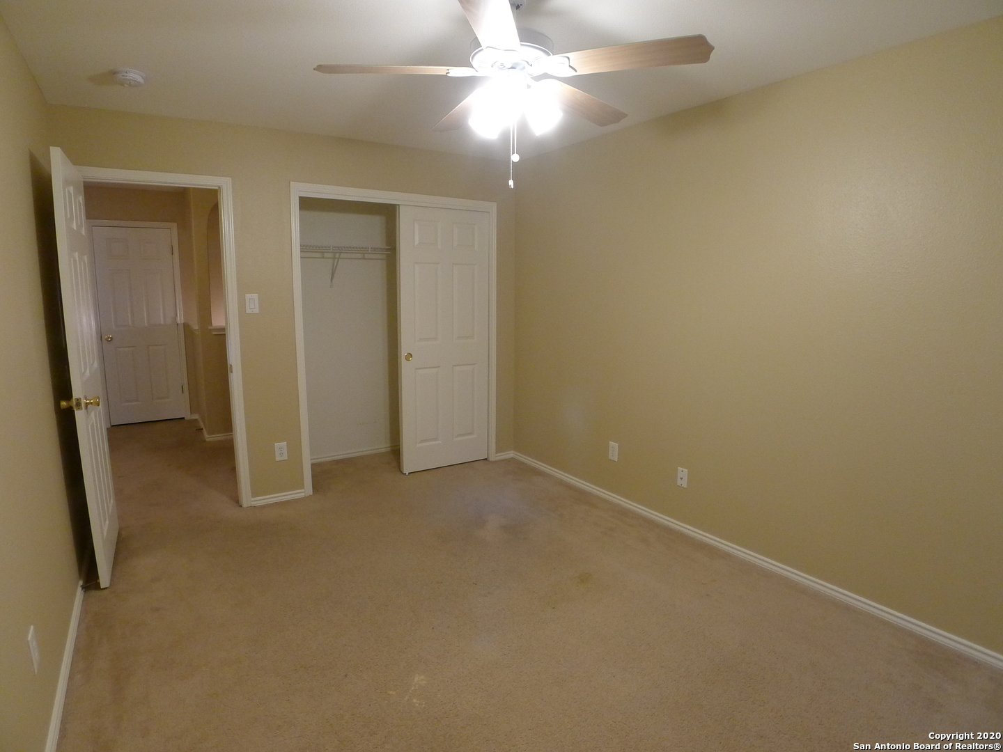 8915 Scarlet Creek Universal City TX 78148