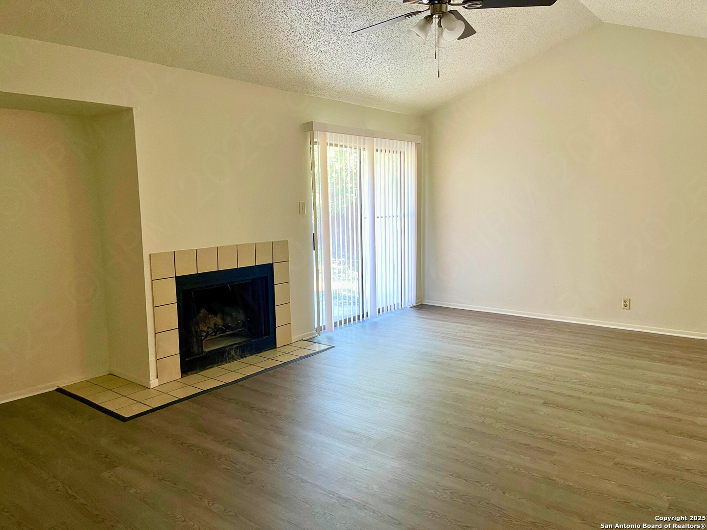 7315 Ridge Beach Converse TX 78109