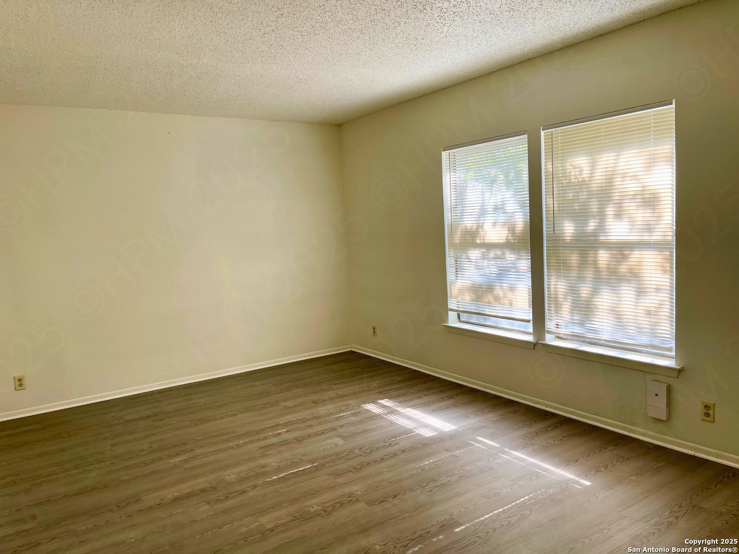 7315 Ridge Beach Converse TX 78109