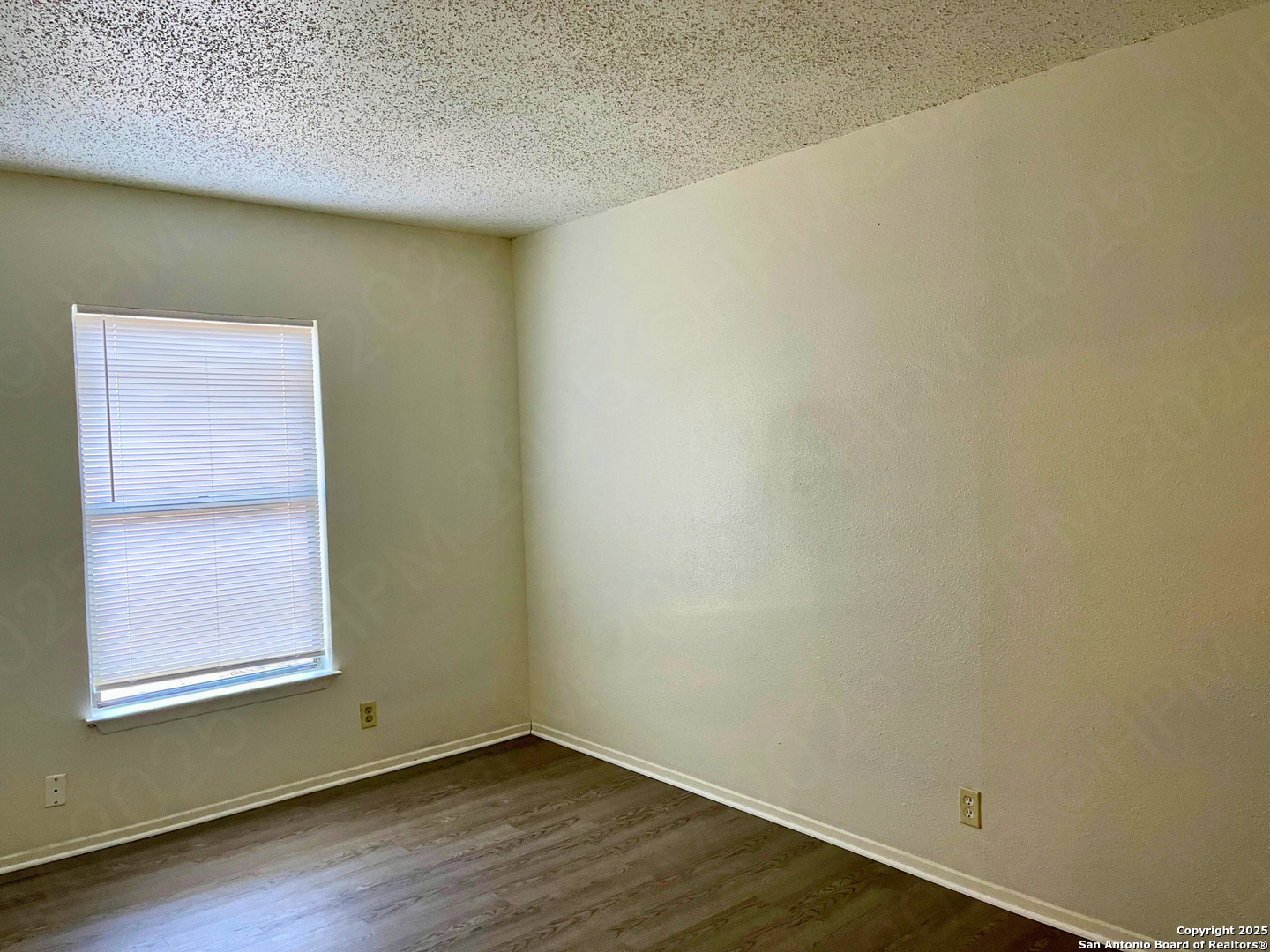 7315 Ridge Beach Converse TX 78109