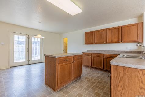 3735 Amber Leaf San Antonio TX 78245