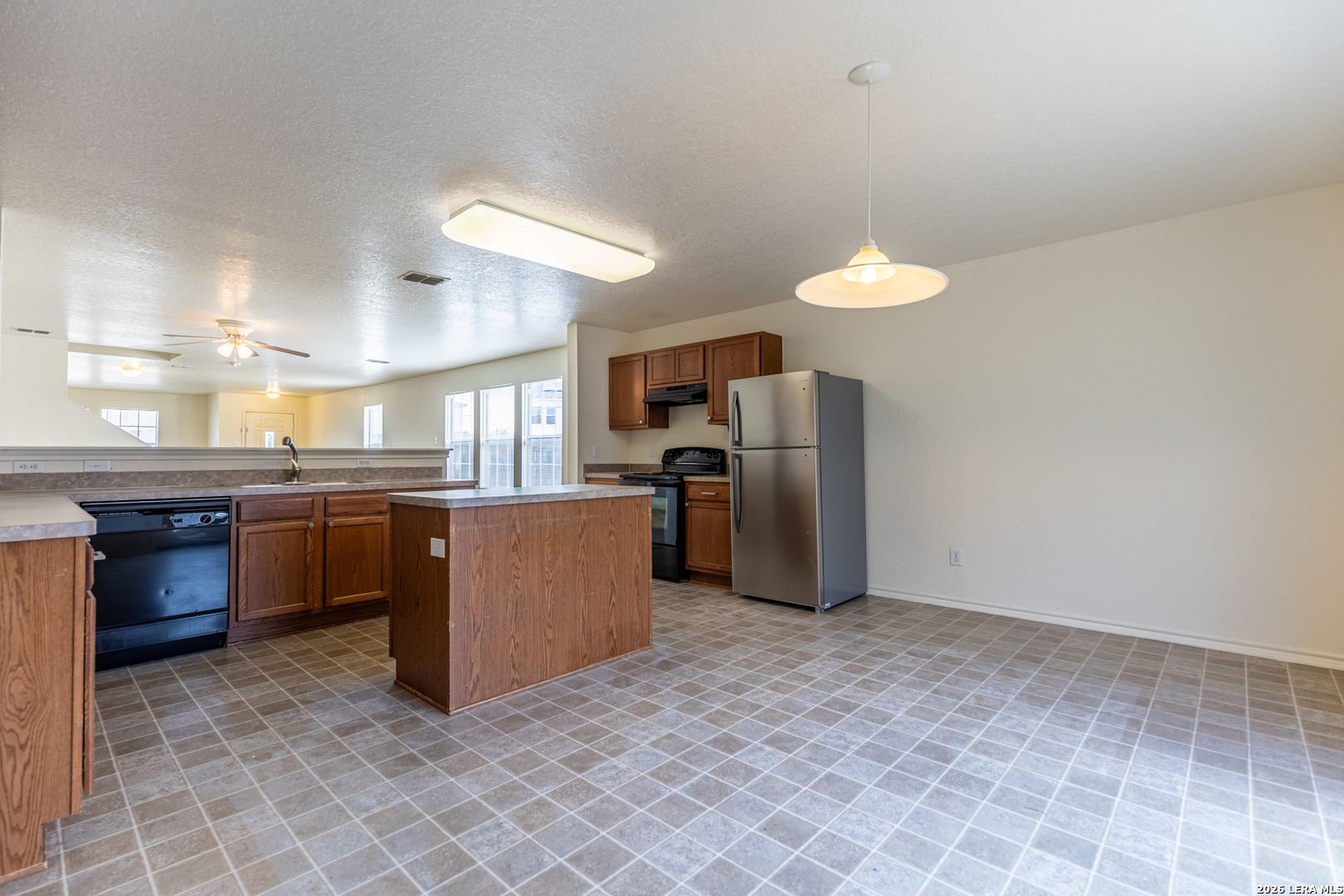 3735 Amber Leaf San Antonio TX 78245