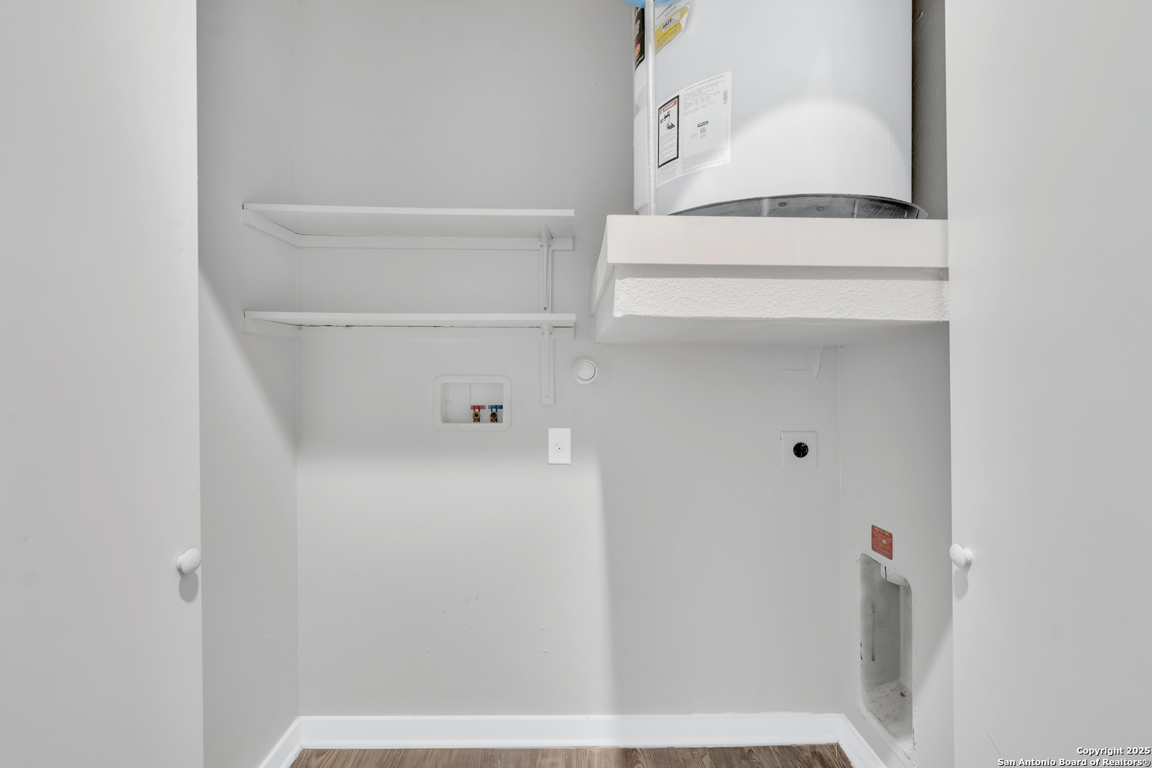 939 S Frio Street San Antonio TX 78207