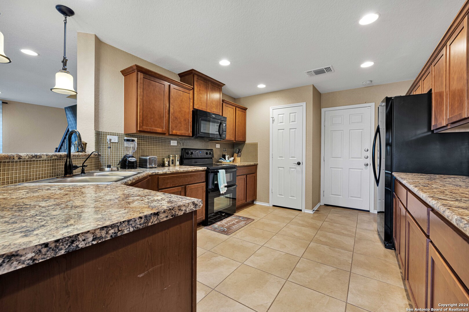 6730 Carmona Pass San Antonio TX 78252