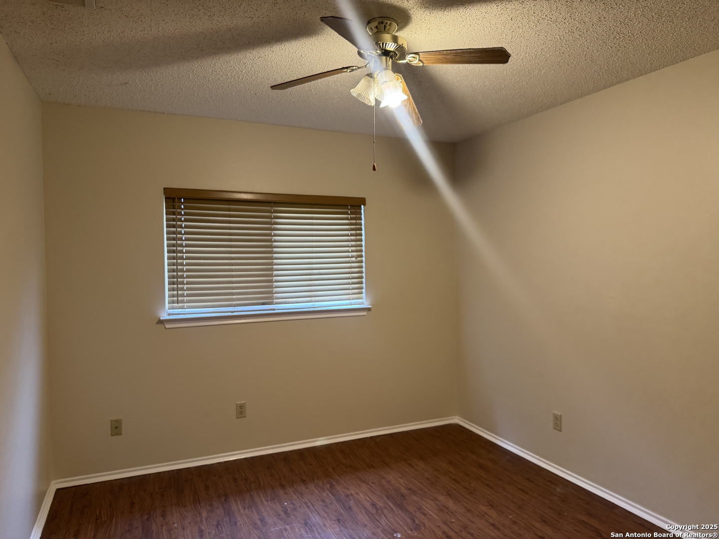 5251 Senisa Springs San Antonio TX 78251