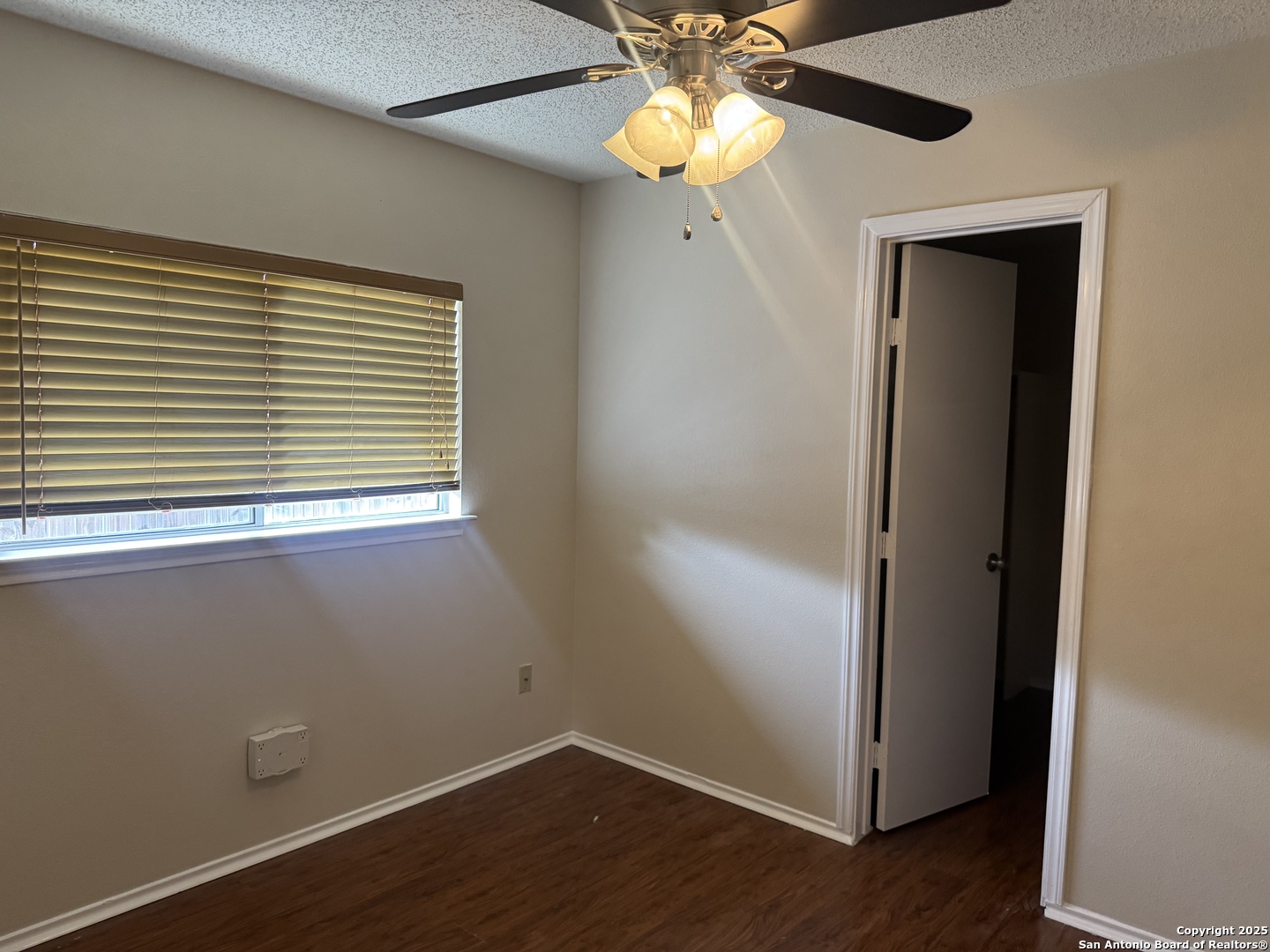 5251 Senisa Springs San Antonio TX 78251