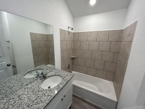 14706 Somerset Mill San Antonio TX 78254