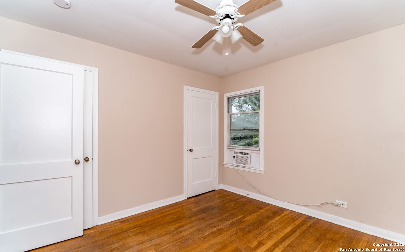 415 Bryn Mawr San Antonio TX 78209