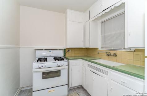 415 Bryn Mawr San Antonio TX 78209