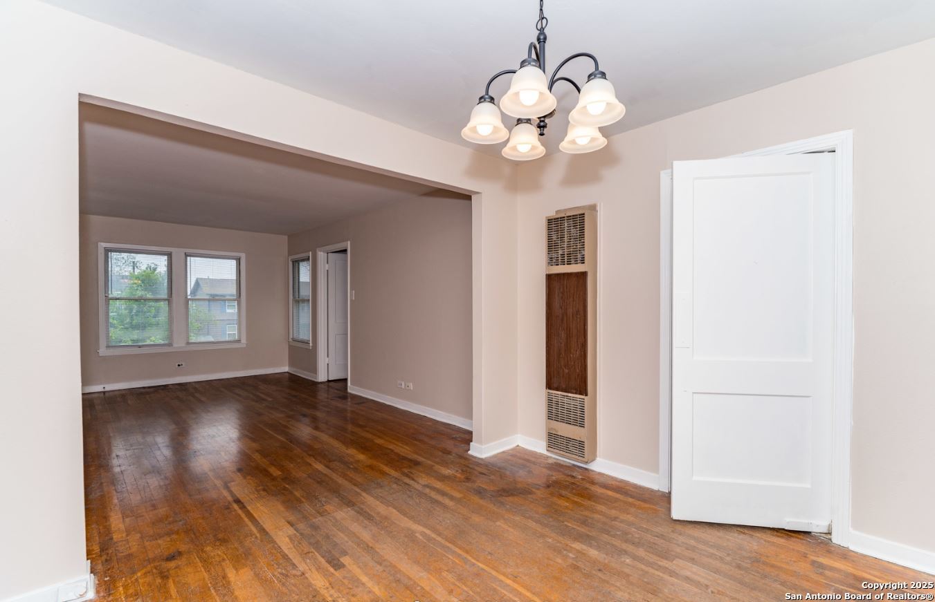 415 Bryn Mawr San Antonio TX 78209