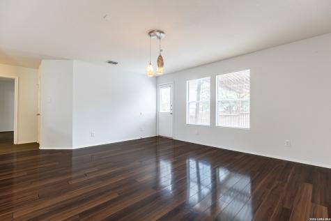 125 Creek Run Cibolo TX 78108
