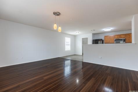 125 Creek Run Cibolo TX 78108