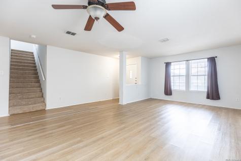 125 Creek Run Cibolo TX 78108