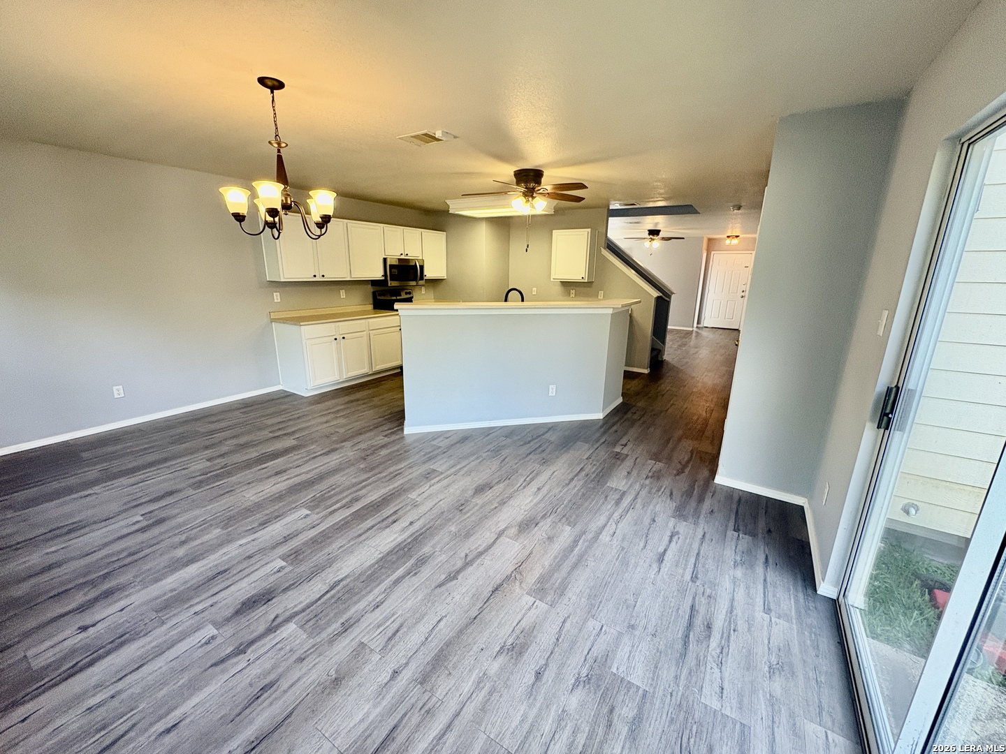 124 Booker Palm San Antonio TX 78239