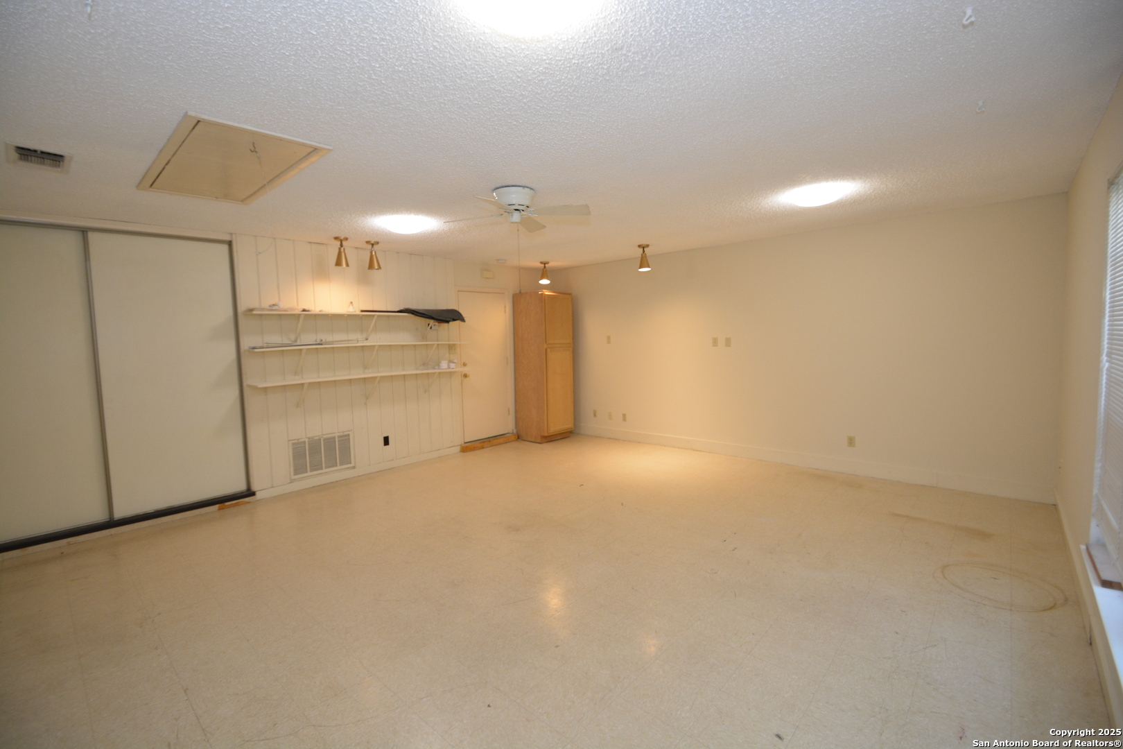 8702 Timberwilde San Antonio TX 78250