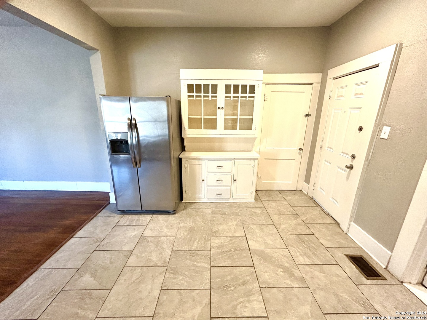 502 E Laurel San Antonio TX 78212