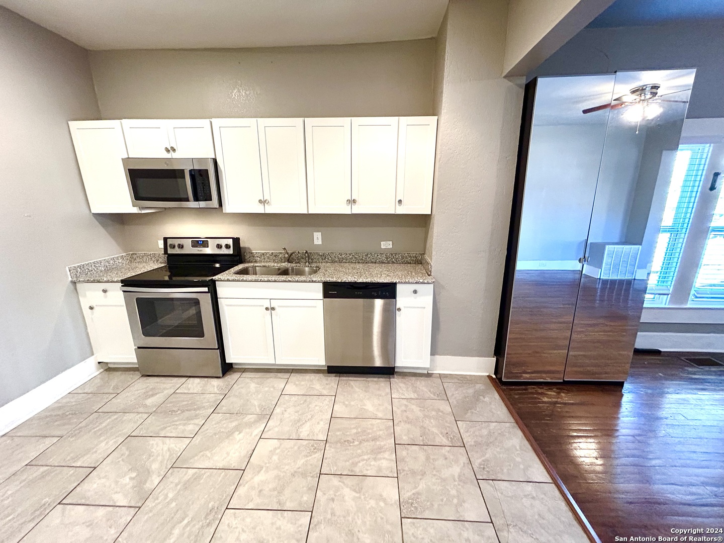 502 E Laurel San Antonio TX 78212