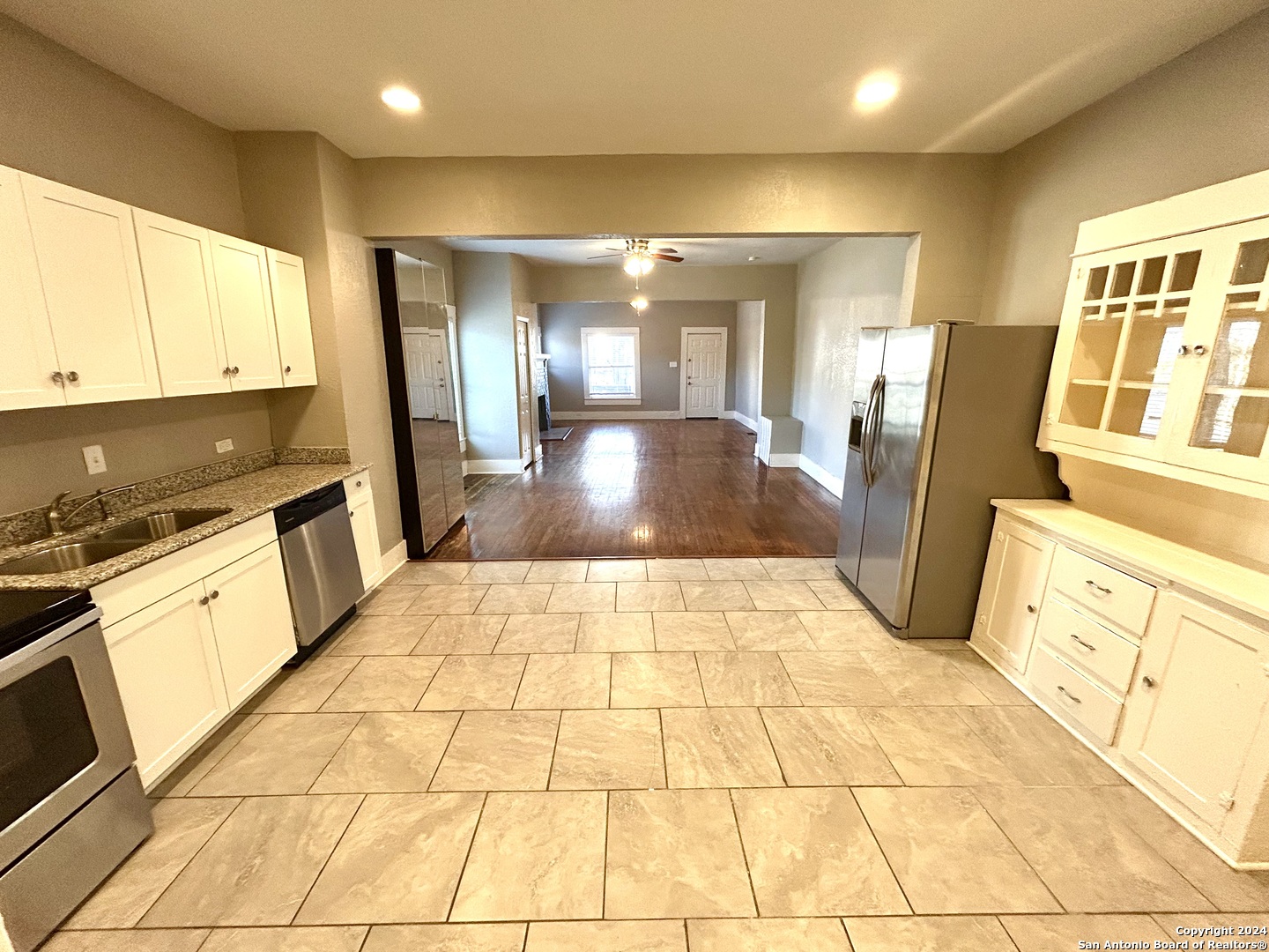 502 E Laurel San Antonio TX 78212