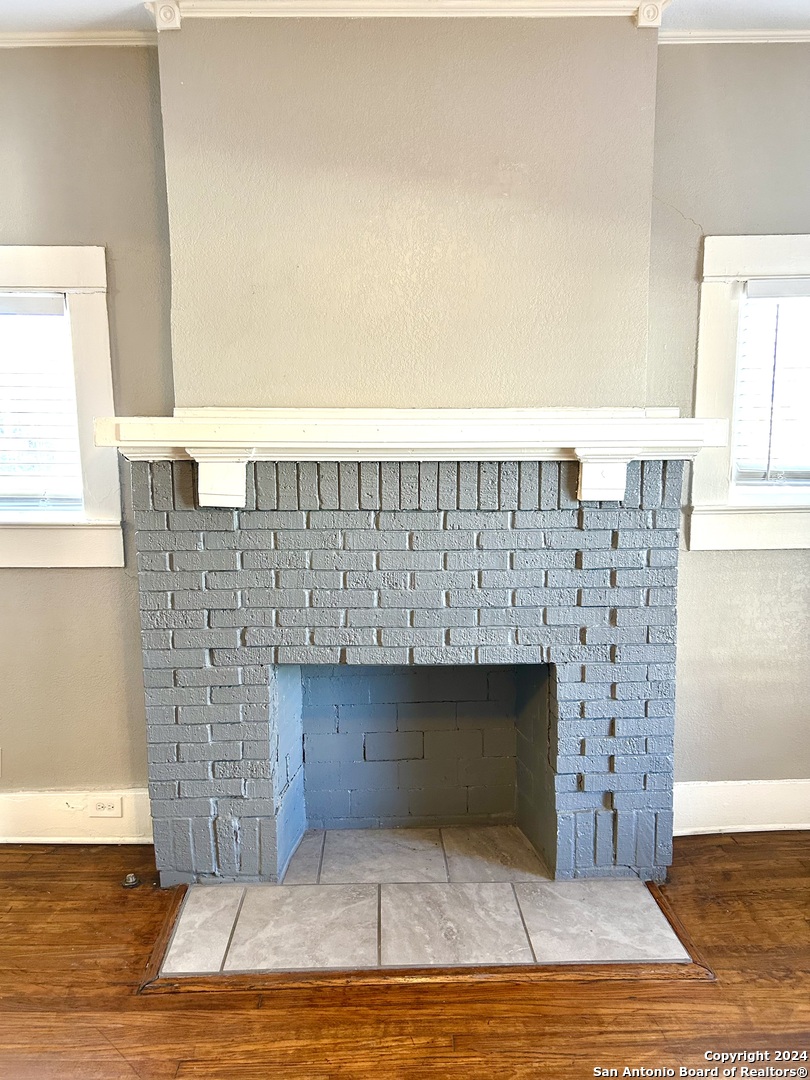 502 E Laurel San Antonio TX 78212