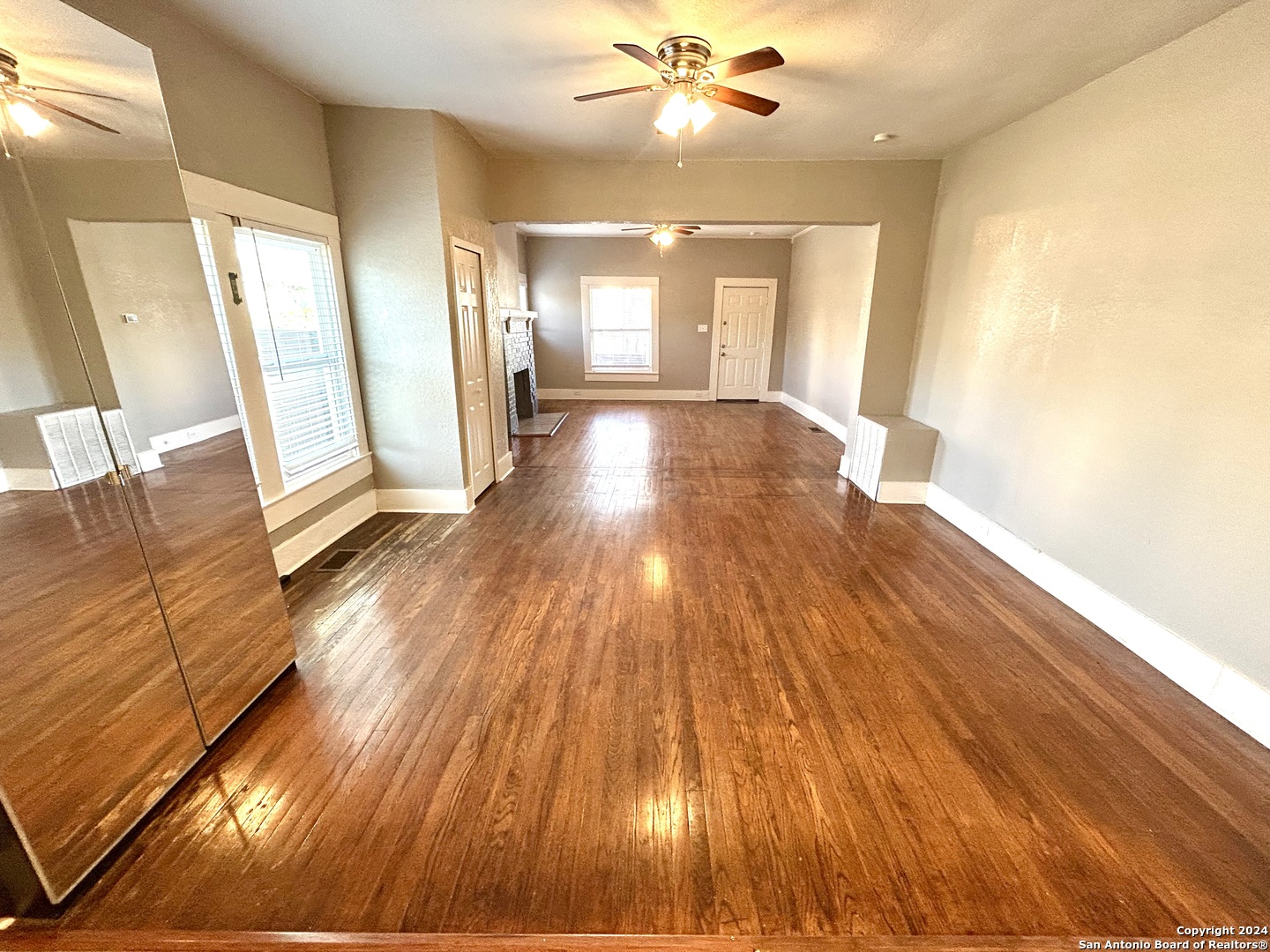 502 E Laurel San Antonio TX 78212
