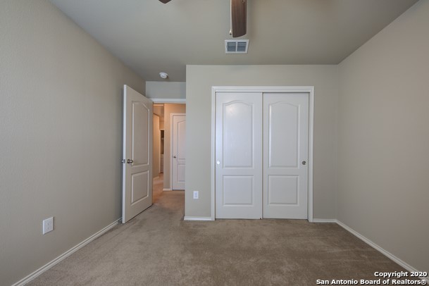 5439 Bright Run San Antonio TX 78240