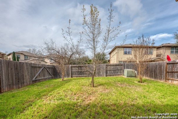 5439 Bright Run San Antonio TX 78240