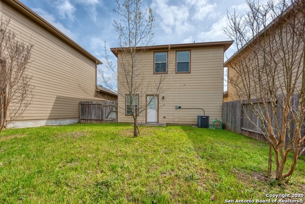 5439 Bright Run San Antonio TX 78240