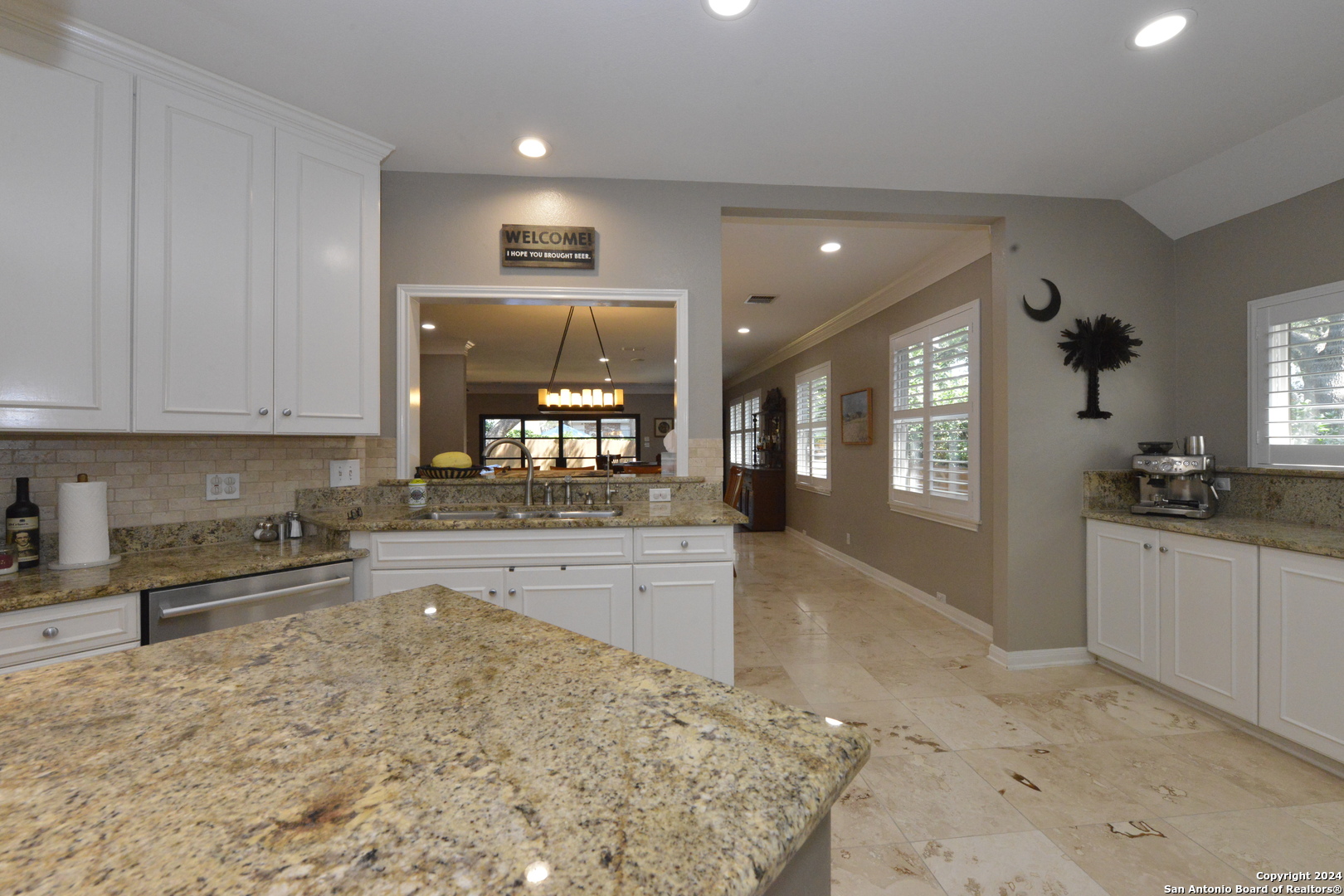 2211 Postoak Court San Antonio TX 78248