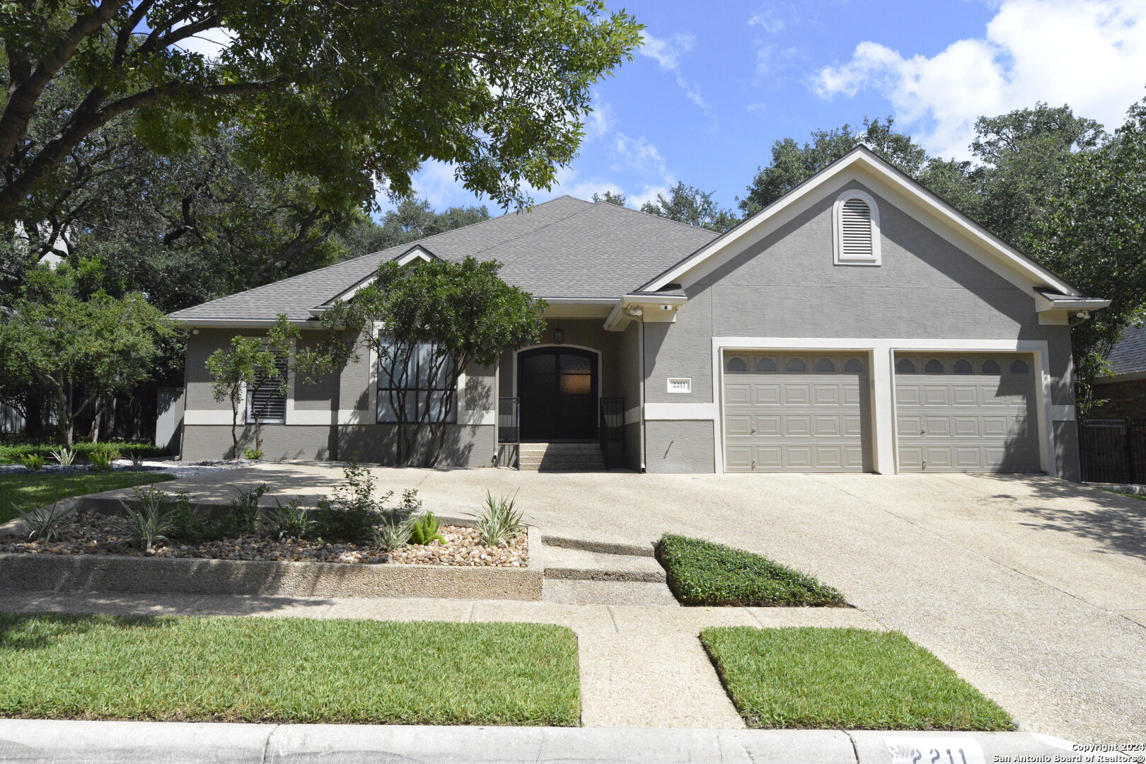 2211 Postoak Court San Antonio TX 78248