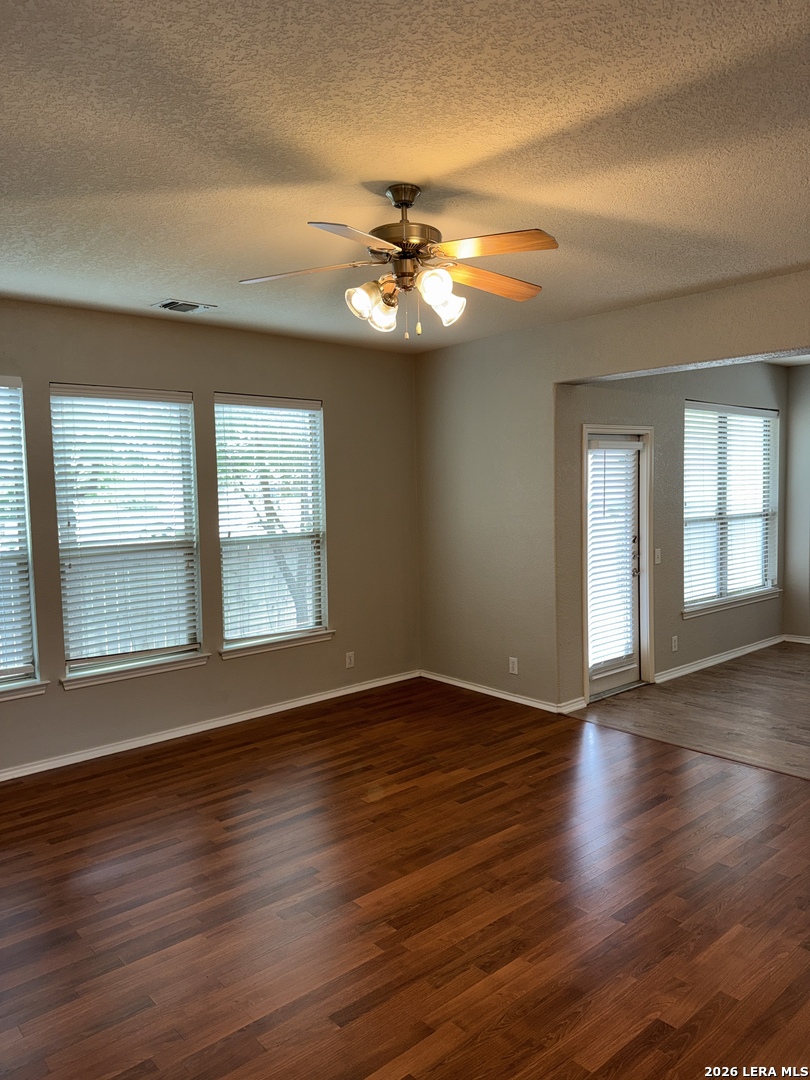 6122 Pecan Tree San Antonio TX 78240