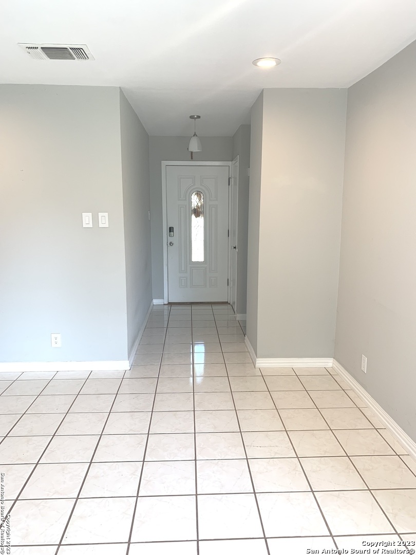 5511 Eaglewood Street San Antonio TX 78233